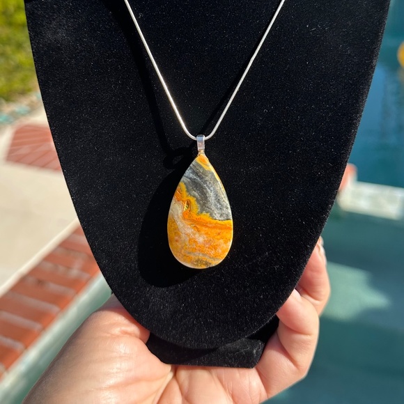 Bumblebee jasper pendant with sterling silver chain - Picture 1 of 5